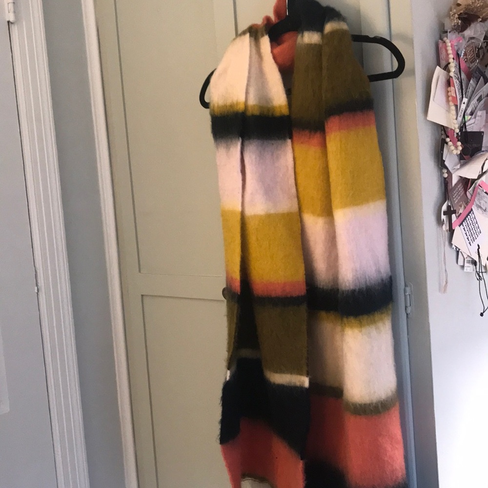 Fabulous Madewell oversized scarf